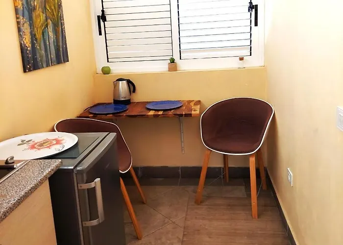 Vakantiehuis Cheap Studio, Wifi Free Adeje House